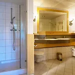 Grand Donat Superior & Wellness Center