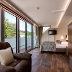 Grand Donat Superior & Wellness Center 4*