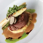 Grand Donat Superior & Wellness Center Hotel 4*