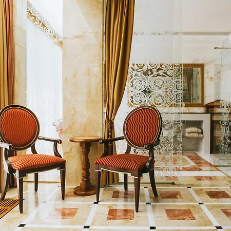 Grand Donat Superior & Wellness Center Hotel 4*