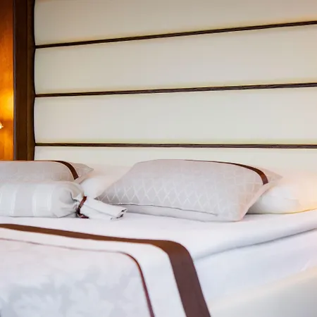 Отель Grand Donat Superior & Wellness Center Рогашка Слатина