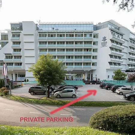 Grand Donat Superior & Wellness Center Отель Рогашка Слатина