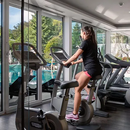 Grand Donat Superior & Wellness Center Hotel 4*