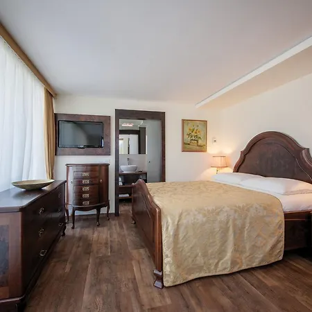 Grand Donat Superior & Wellness Center 4*