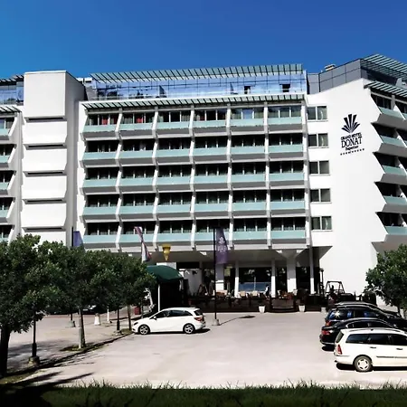 Grand Donat Superior & Wellness Center Hotel