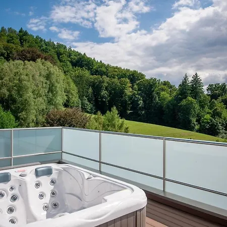 Grand Donat Superior & Wellness Center Hotel