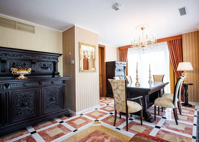 Hotel Grand Donat Superior & Wellness Center