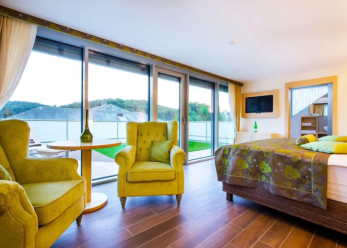 Grand Donat Superior & Wellness Center Hotel 4*