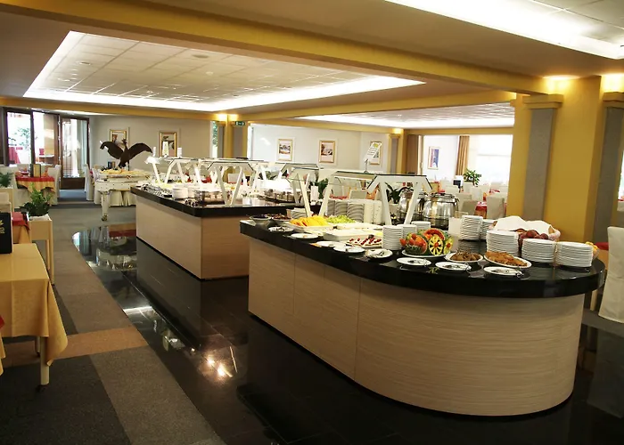Grand Donat Superior & Wellness Center Hotel 4*